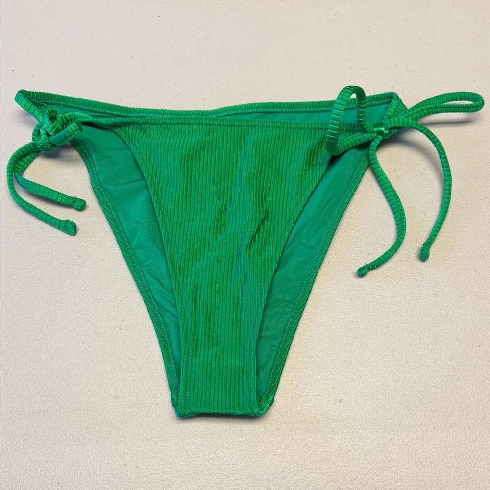 NWT Aerie String Cheekie Bikini Bottoms